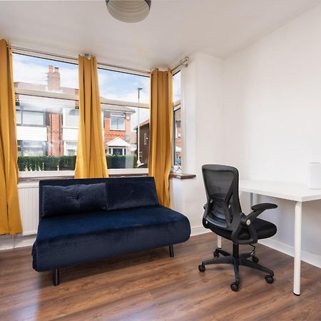 Comfy 3Br Home - Pool Table - Games - Sleeps 8 Manchester Esterno foto