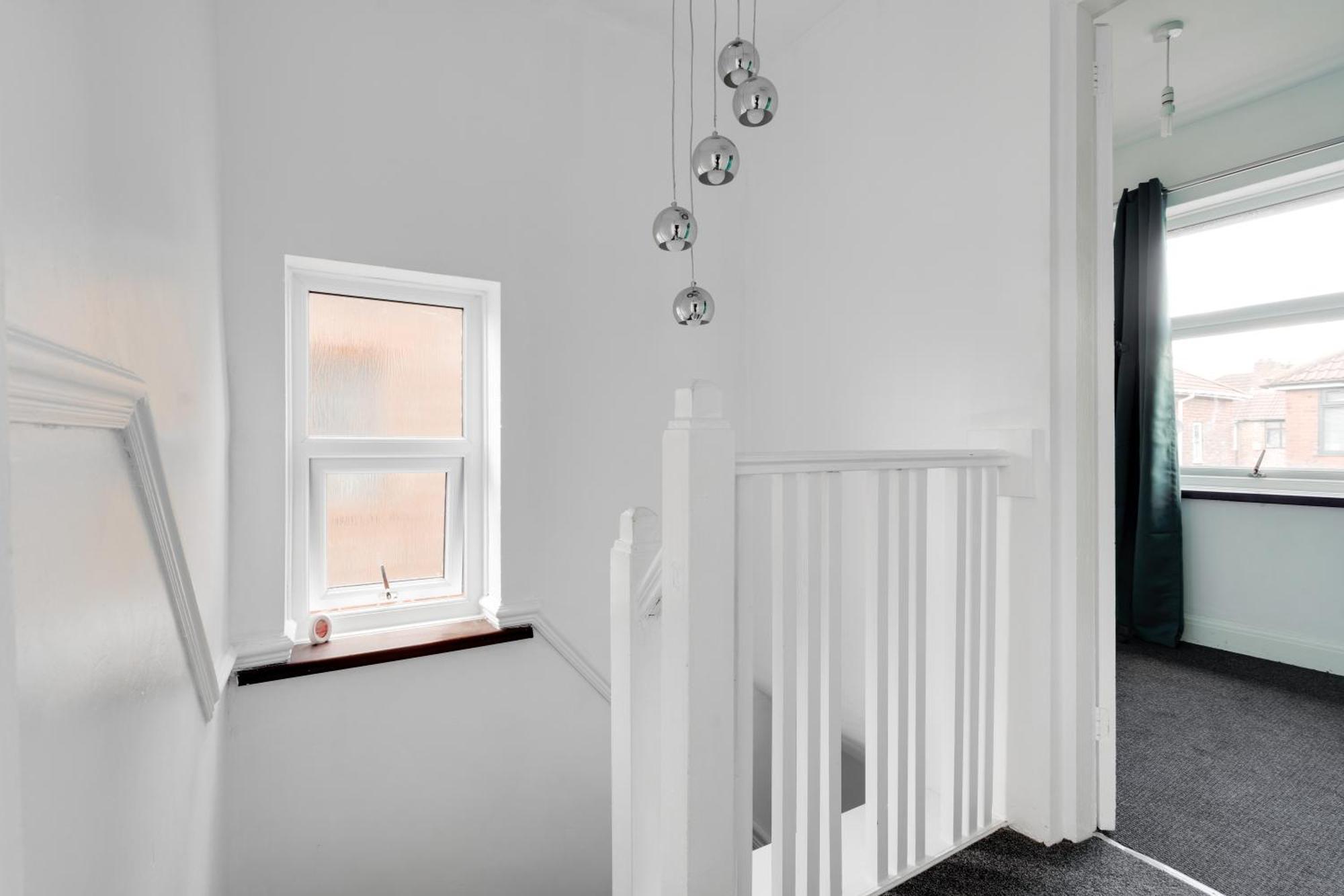 Comfy 3Br Home - Pool Table - Games - Sleeps 8 Manchester Esterno foto